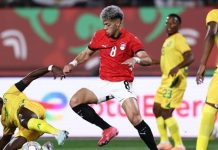 مصر وزيمبابوي: غرائب في التشكيل وواقعة مثيرة مع عاشور مصر وزيمبابوي: غرائب في التشكيل وواقعة مثيرة مع عاشور