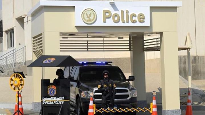 حكم نهائي بإعدام متهمين بقضية قتل وتعذيب طبيب مستشفى الساحل حكم نهائي بإعدام متهمين بقضية قتل وتعذيب طبيب مستشفى الساحل