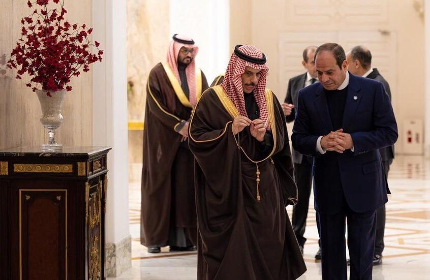 ملفات استراتيجية حاسمة ما الذي يخفيه لقاء السيسي وفيصل بن فرحان؟ ملفات استراتيجية حاسمة ما الذي يخفيه لقاء السيسي وفيصل بن فرحان؟