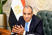 السيسي يصالح وزير خارجيته على الهواء.. ماذا حدث؟ السيسي يصالح وزير خارجيته على الهواء.. ماذا حدث؟