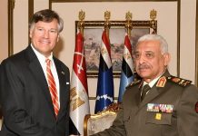 الفريق أول عبد المجيد صقر يلتقي نائب وزير الخارجية الأمريكي الفريق أول عبد المجيد صقر يلتقي نائب وزير الخارجية الأمريكي