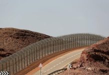 مصر ترسل الآلاف من جنود الجيش الأبيض إلى الحدود مصر ترسل الآلاف من جنود الجيش الأبيض إلى الحدود