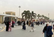 مصر تؤكد أنه لا صحة لصدور ضوابط جديدة بشأن دخول السوريين مصر تؤكد أنه لا صحة لصدور ضوابط جديدة بشأن دخول السوريين