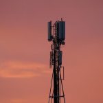 مصر توقع أكبر صفقة منذ بدء الاتصالات في البلاد مصر توقع أكبر صفقة منذ بدء الاتصالات في البلاد