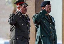 رئيس الأركان يعود إلى أرض الوطن عقب انتهاء زيارته الرسمية لـ ليبيا رئيس الأركان يعود إلى أرض الوطن عقب انتهاء زيارته الرسمية لـ ليبيا