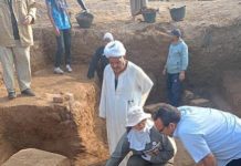 اكتشاف مبنى أثري من الحجر الجيري في ميت رهينة اكتشاف مبنى أثري من الحجر الجيري في ميت رهينة