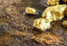 مصر تخطط لطرح مزايدة عالمية للتنقيب عن الذهب لأول مرة منذ 4 سنوات مصر تخطط لطرح مزايدة عالمية للتنقيب عن الذهب لأول مرة منذ 4 سنوات