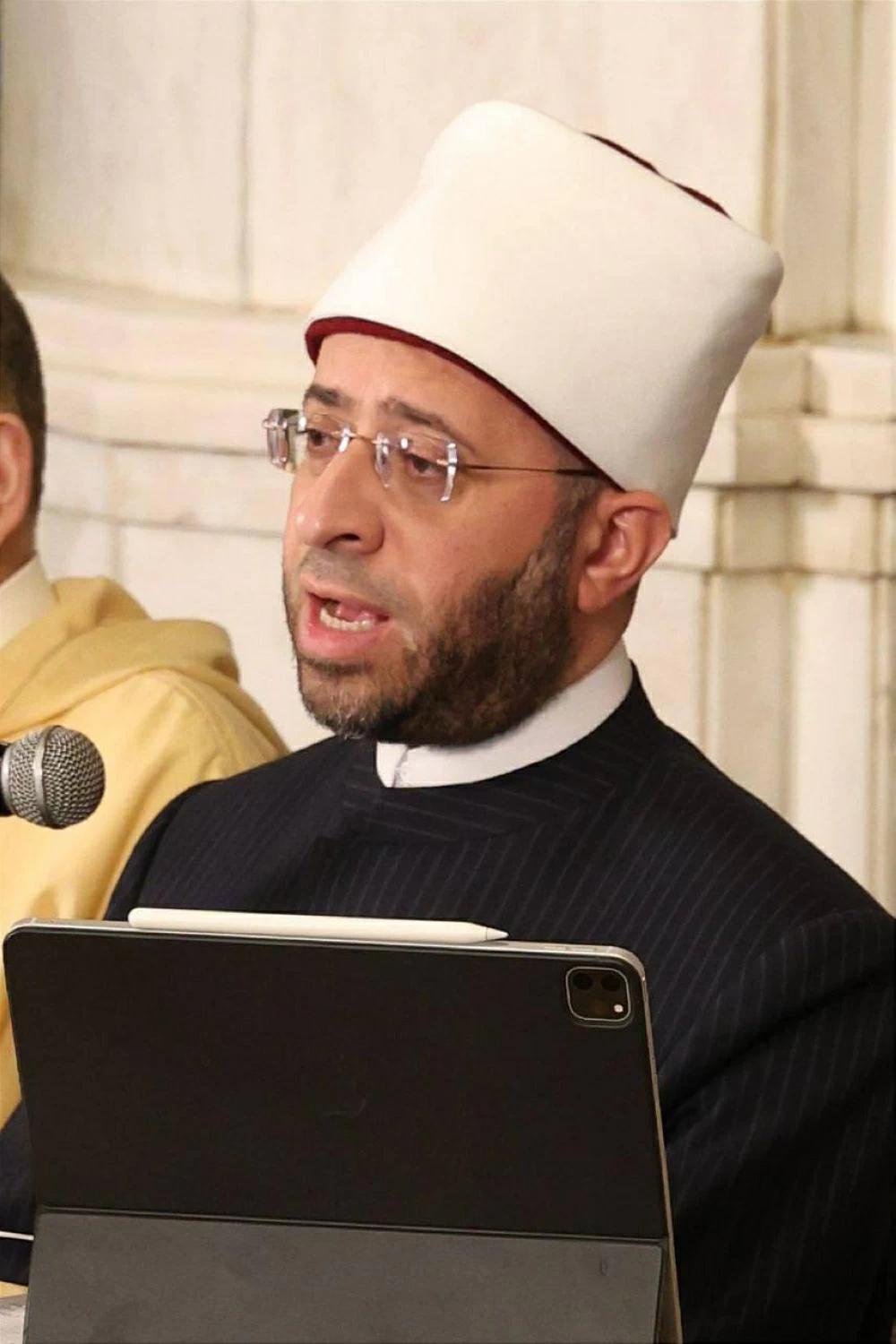 ملتقى الفكر الإسلامي الدولي من مسجد الإمام الحسين ملتقى الفكر الإسلامي الدولي من مسجد الإمام الحسين