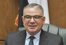 إقبال كبير على برامج التكنولوجيا بعميد تجارة عين شمس إقبال كبير على برامج التكنولوجيا بعميد تجارة عين شمس