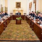 وزير الخارجية يبحث مع وفد من غرفة التجارة الأمريكية سبل تعزيز الشراكة وزير الخارجية يبحث مع وفد من غرفة التجارة الأمريكية سبل تعزيز الشراكة