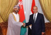 مصر وعُمان تدعوان لتغليب الحلول الدبلوماسية مصر وعُمان تدعوان لتغليب الحلول الدبلوماسية