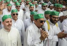 في حب النبي.. مواكب صوفية تُضيء شوارع مصر احتفالاً بالمولد في حب النبي.. مواكب صوفية تُضيء شوارع مصر احتفالاً بالمولد