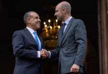 مصر تدعو لاستئناف مفاوضات واشنطن وطهران وتنفيذ اتفاق غزة مصر تدعو لاستئناف مفاوضات واشنطن وطهران وتنفيذ اتفاق غزة