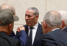 فتح تلغي اجتماعاً مع حماس في مصر حول الانتخابات فتح تلغي اجتماعاً مع حماس في مصر حول الانتخابات