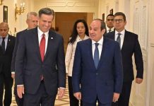 السيسي يبحث مع راتكليف أزمات المنطقة وخفض التصعيد السيسي يبحث مع راتكليف أزمات المنطقة وخفض التصعيد