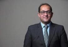 مصر تعتزم بيع حصص بمليارات الدولارات للقطاع الخاص مصر تعتزم بيع حصص بمليارات الدولارات للقطاع الخاص