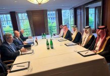 السعودية ومصر تعززان الربط البحري لمواجهة اضطرابات الملاحة السعودية ومصر تعززان الربط البحري لمواجهة اضطرابات الملاحة