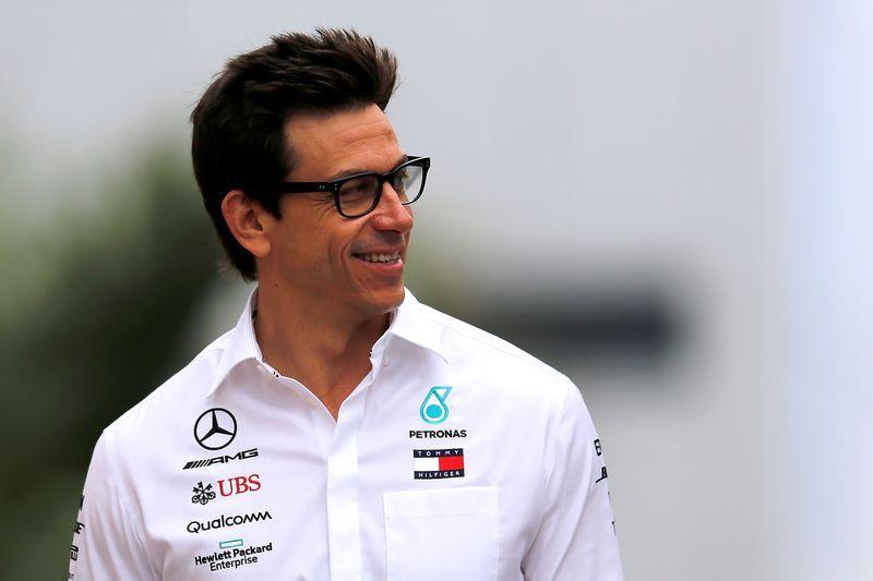 Mercedes boss Wolff hopes China can host several races in future