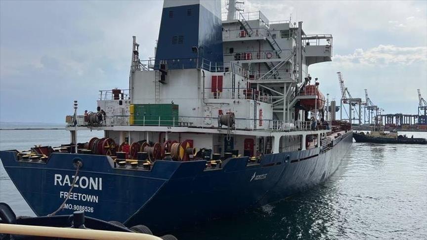 1st grain-loaded ship leaves Ukraine for Lebanon