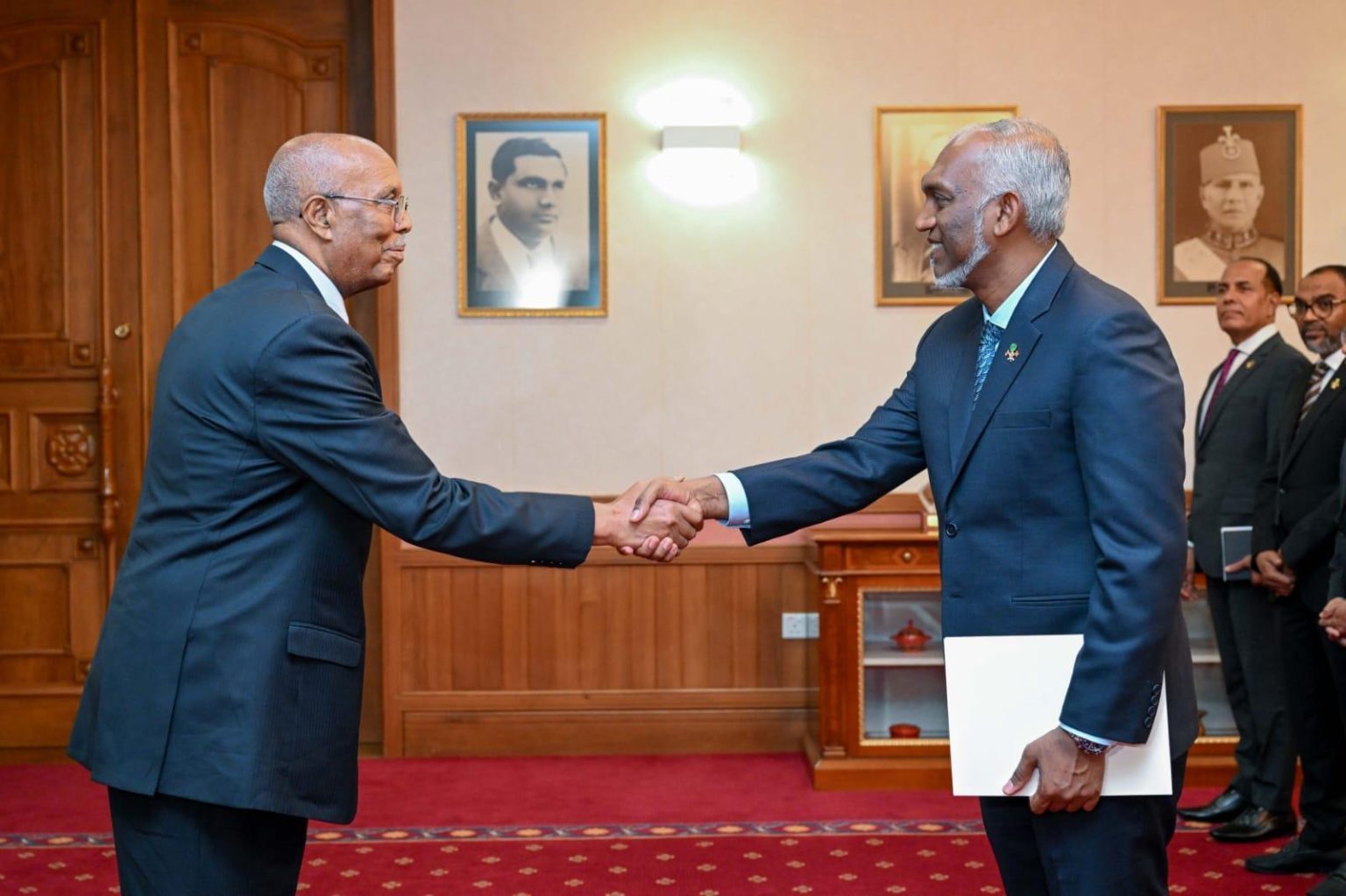 Ambassador Alem Tsehaye Presents Credentials - Eritrea