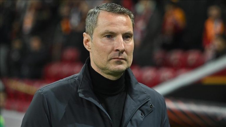 Feyenoord parts ways with Priske before Milan Champions League clash