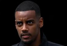 ‘Everything in Play’ over Isak Future – Howe 'Everything in Play' over Isak Future - Howe