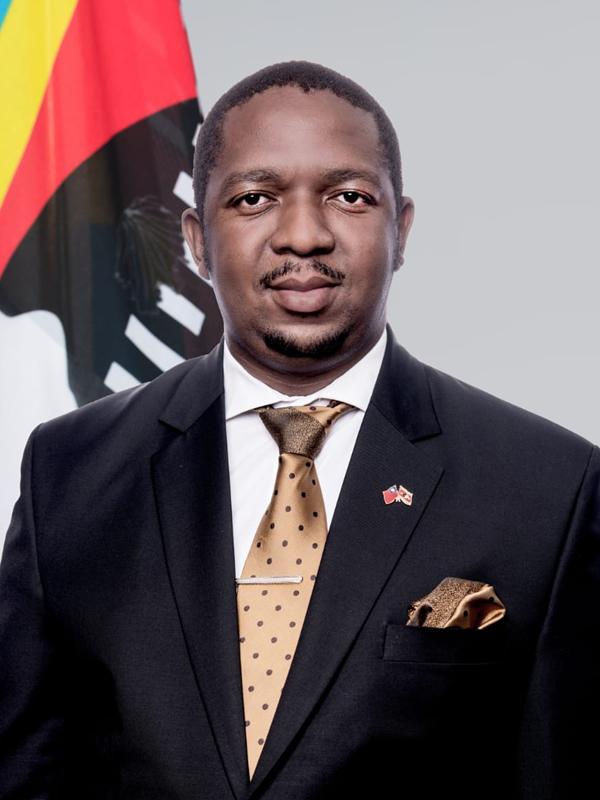 MINISTER OF LABOUR CONSIDERS REVERTING TO ONCE-OFF PAYMENTS MINISTER OF LABOUR CONSIDERS REVERTING TO ONCE-OFF PAYMENTS