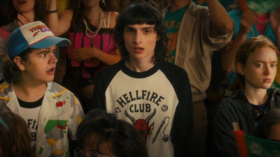 Netflix loses almost a million subscribers Netflix loses almost a million subscribers