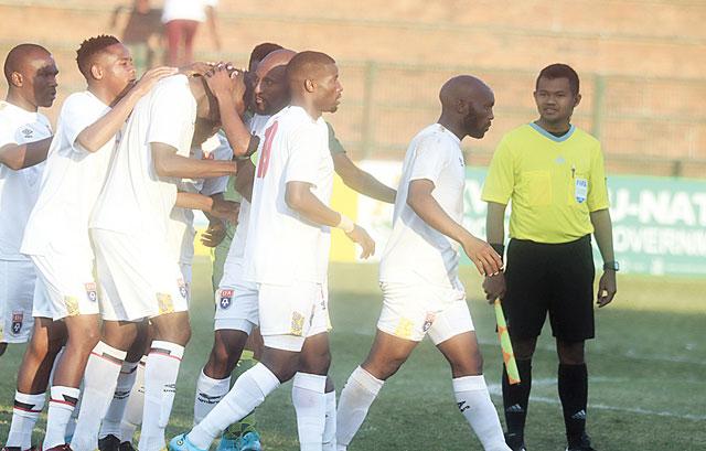 SIHLANGU DROPS TO PLATE CUP SIHLANGU DROPS TO PLATE CUP