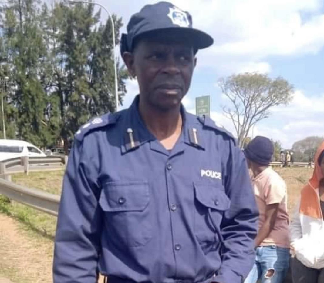 RARE PROFESSIONAL CONDUCT: Superintendent Bhekani Khumalo, the Malkerns Station Commander who protected both the police and protestors RARE PROFESSIONAL CONDUCT: Superintendent Bhekani Khumalo, the Malkerns Station Commander who protected both the police and protestors