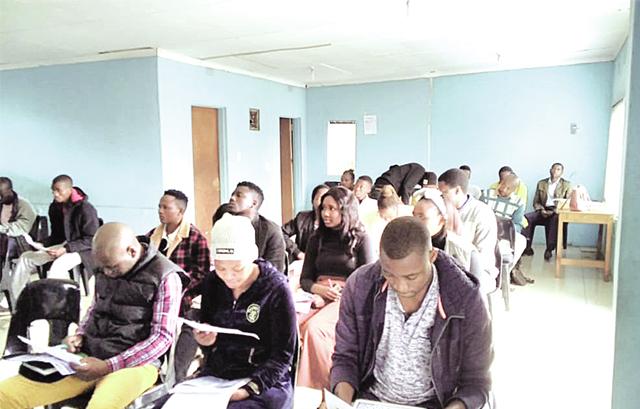 START RELEVANT BUSINESSES - LUGONGOLWENI YOUTH URGED START RELEVANT BUSINESSES - LUGONGOLWENI YOUTH URGED