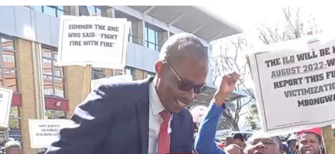 ESWATINI UNREST: Thousands of protestors marched in support of persecuted Teachers Union President ESWATINI UNREST: Thousands of protestors marched in support of persecuted Teachers Union President