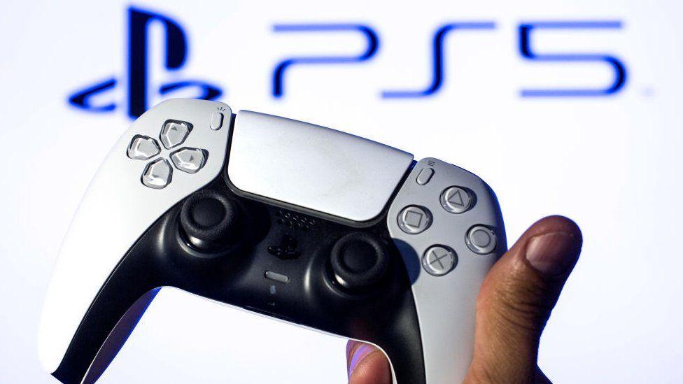 Gamers face price rise on PS5 but not Switch Gamers face price rise on PS5 but not Switch