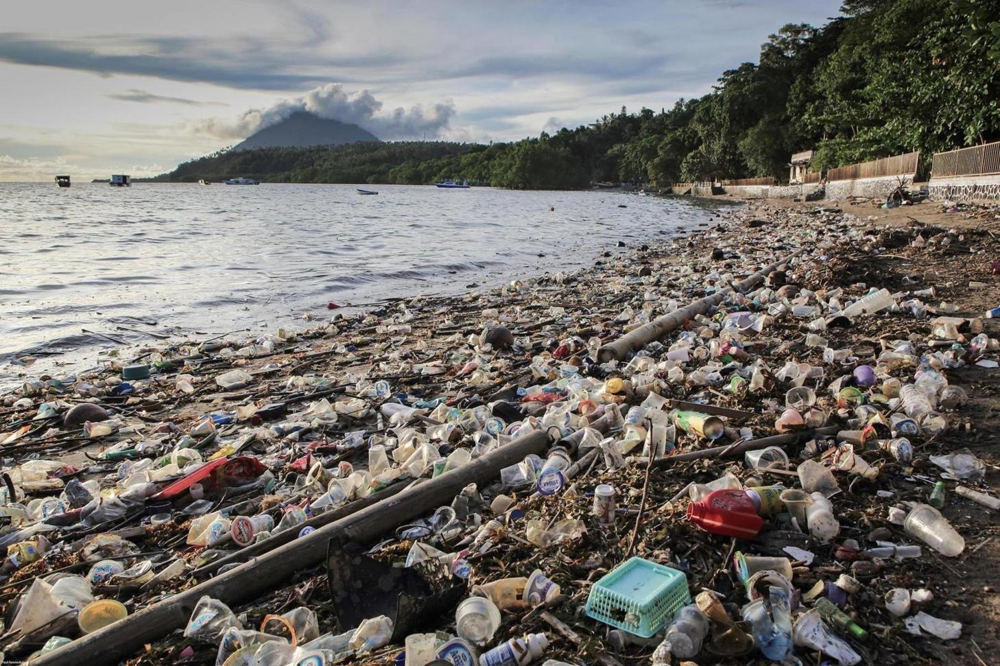 PLASTIC WASTE PLASTIC WASTE