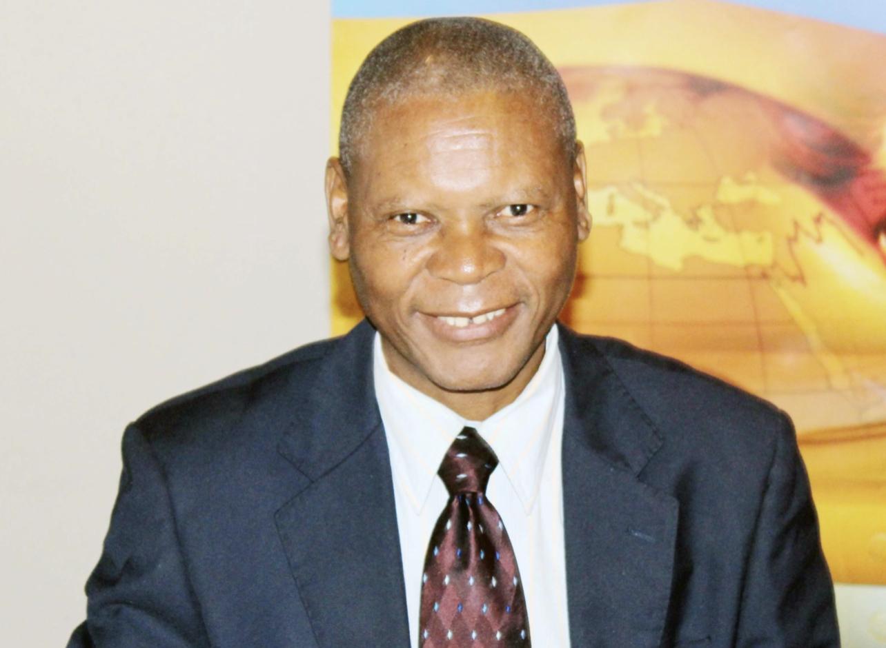 Media companies must engage veteran editor Jabu Matsebula as consultant, train journalists on online journalism Media companies must engage veteran editor Jabu Matsebula as consultant, train journalists on online journalism