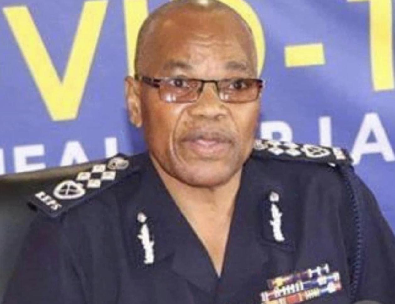 Police National Commissioner William Tsintsibala Dlamini crosses to Mozambique for rituals Police National Commissioner William Tsintsibala Dlamini crosses to Mozambique for rituals