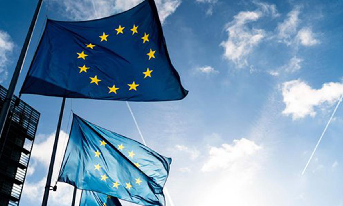 EU, ITC SUPPORTS UNEMPLOYED WOMEN ON SCREENPRINTING EU, ITC SUPPORTS UNEMPLOYED WOMEN ON SCREENPRINTING