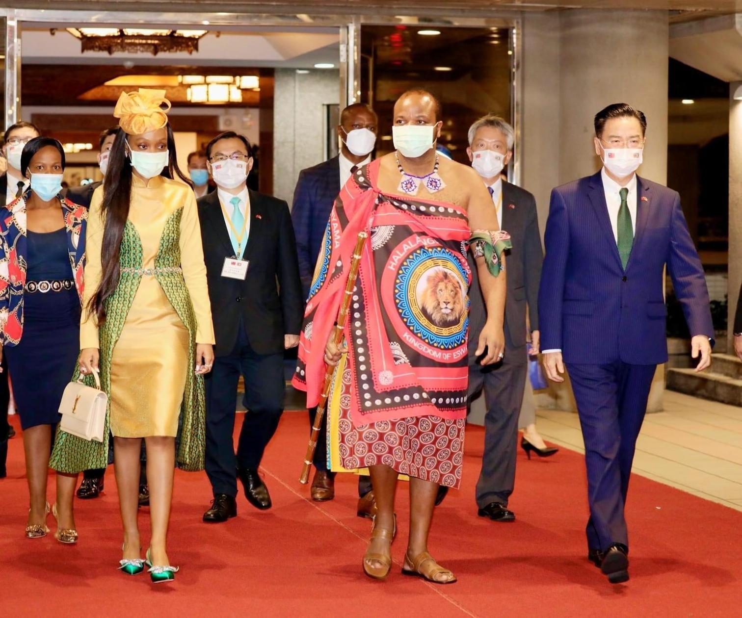 KING ARRIVES SAFELY IN TAIWAN KING ARRIVES SAFELY IN TAIWAN