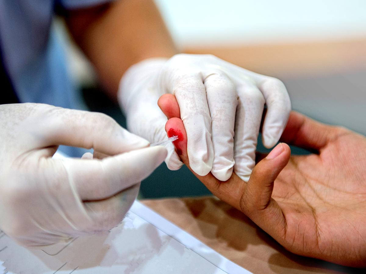 MORE MEN KNOW THEIR HIV STATUS MORE MEN KNOW THEIR HIV STATUS