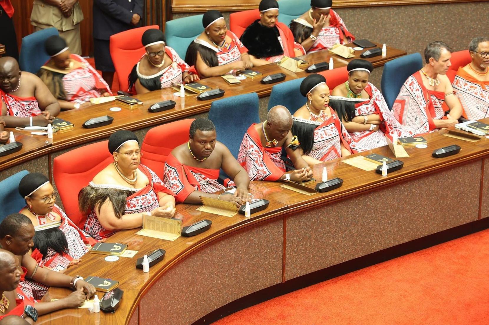 Six(6)pro-democracy MPs snub King’s Parliament opening amid poisoning plot Six(6)pro-democracy MPs snub King’s Parliament opening amid poisoning plot