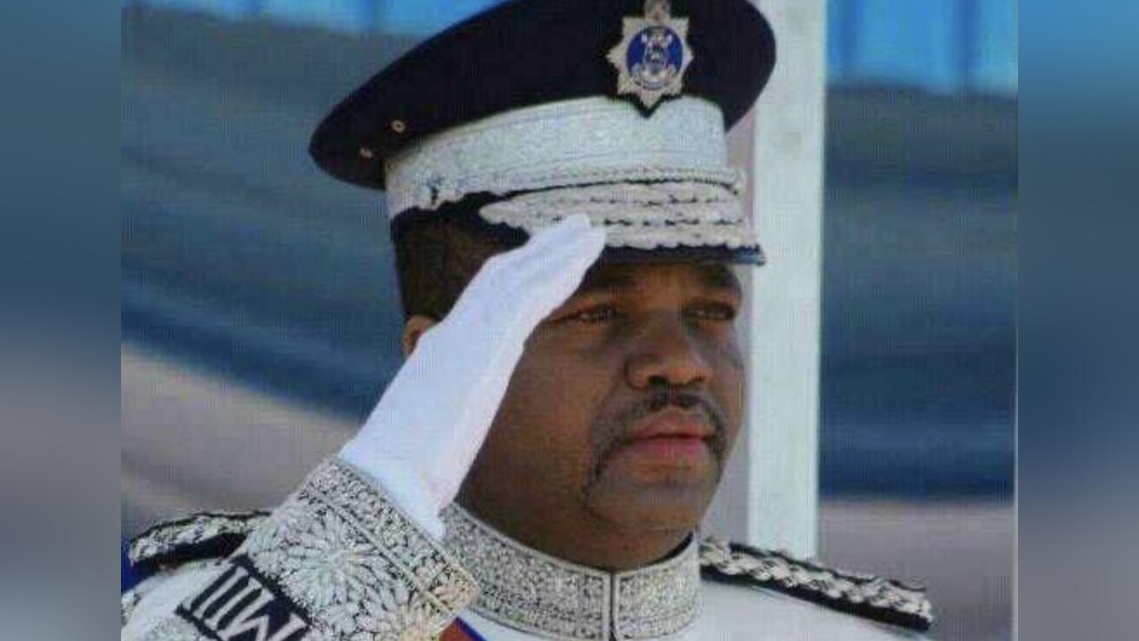 GOVERNMENT SPOKESPERSON:King was not ordering the police to stop using guns with his “silence guns statement” GOVERNMENT SPOKESPERSON:King was not ordering the police to stop using guns with his “silence guns statement”
