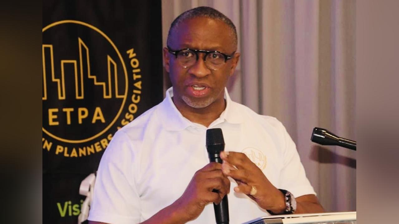 Retired Urban Development Principal Secretary(PS)Clifford Mamba locks office,to meet the King over new extended contract Retired Urban Development Principal Secretary(PS)Clifford Mamba locks office,to meet the King over new extended contract