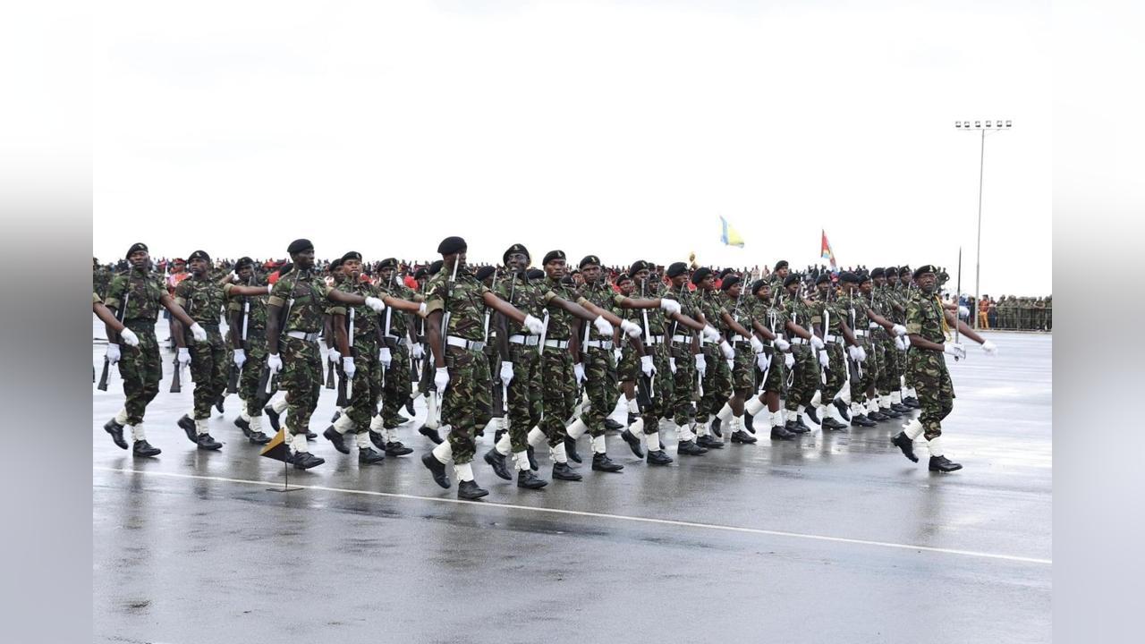 KING MSWATI:Investors consider countries where there’s peace and stability, we encourage you soldiers to fight crime that deter entrepreneurship KING MSWATI:Investors consider countries where there’s peace and stability, we encourage you soldiers to fight crime that deter entrepreneurship