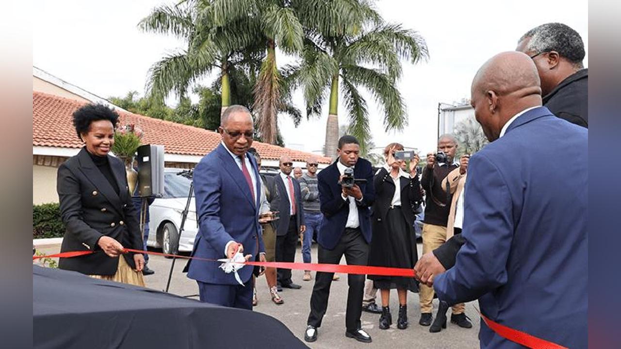 “I-CLIMATE CHANGE YINDZABA YETFU SONKHE” “I-CLIMATE CHANGE YINDZABA YETFU SONKHE”