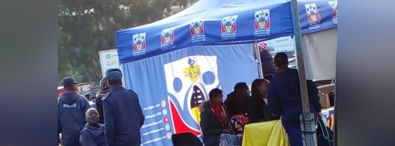 WHERE ARE THE ELECTIONS COMMISSION NUMBERS COMING FROM?:No visible queues at registration centers across the country WHERE ARE THE ELECTIONS COMMISSION NUMBERS COMING FROM?:No visible queues at registration centers across the country