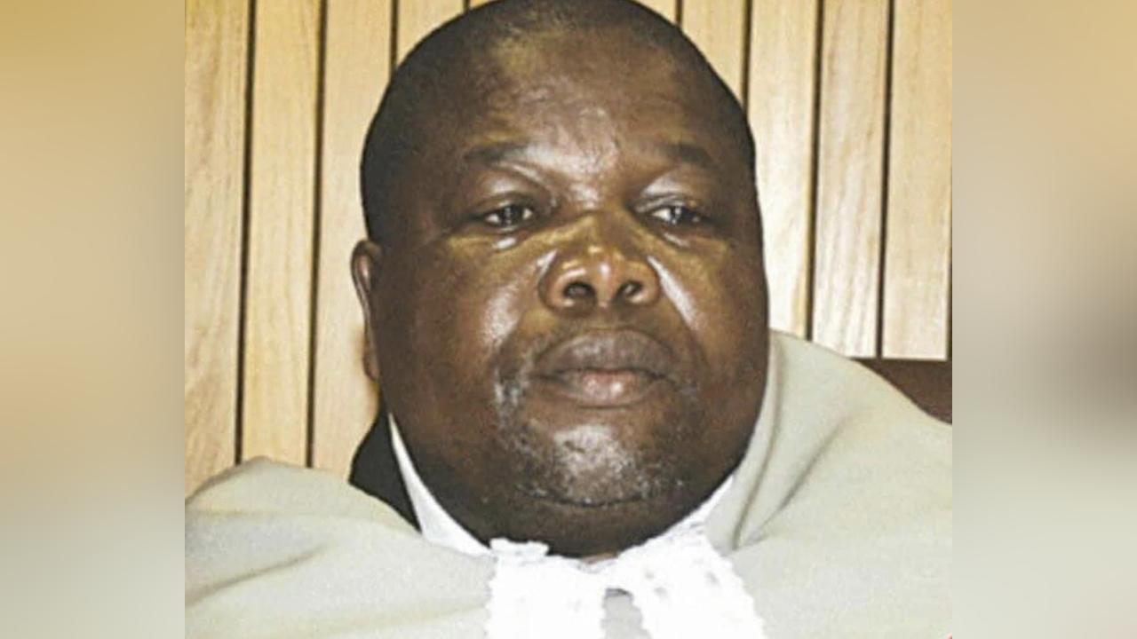 Nation Magazine editor Bheki Makhubu warned us about corrupt Chief Justice Maphalala, shame on Mswati for appointing this ‘thing’ Nation Magazine editor Bheki Makhubu warned us about corrupt Chief Justice Maphalala, shame on Mswati for appointing this ‘thing’