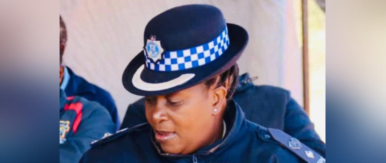 TENSION AFTER PROMOTIONS:Cabinet Minister’s bodyguards among those who benefitted as ground police officers ignored, retiring Senior Superintendent Sihlongonyane says he expects nothing TENSION AFTER PROMOTIONS:Cabinet Minister’s bodyguards among those who benefitted as ground police officers ignored, retiring Senior Superintendent Sihlongonyane says he expects nothing