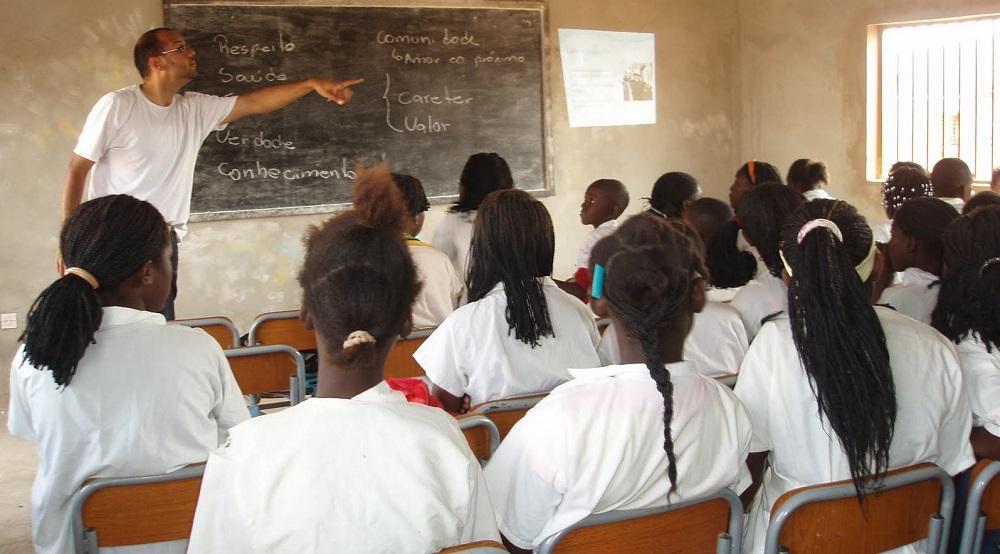 OVER 11 000 TEACHERS ATTEND TEACHERS DAY OVER 11 000 TEACHERS ATTEND TEACHERS DAY