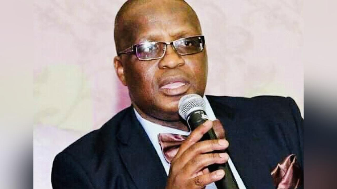 “Don’t interfere with the duties of journalists Mr Musa Sibandze, learn from Robison Bertrams senior lawyer Zweli Jele “Don’t interfere with the duties of journalists Mr Musa Sibandze, learn from Robison Bertrams senior lawyer Zweli Jele