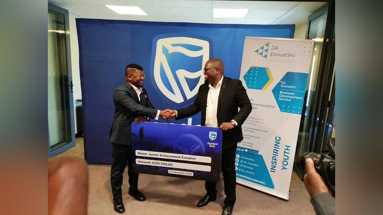 JA RECEIVES SPONSORSHIP OF E156 500 FROM STANDARD BANK Eswatini